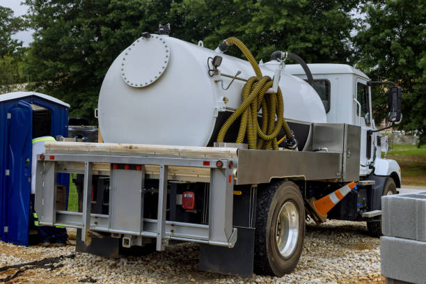 Best Luxury portable toilet rental  in Hermitage, PA
